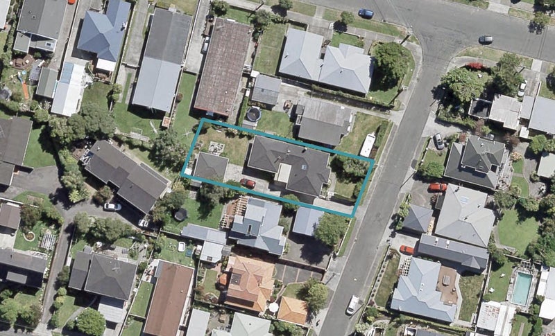 19 Junction Street, Fairfield, Lower Hutt - Carousel 1