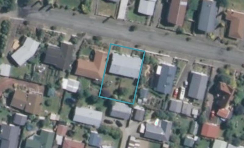 1-2/14 Burnett Street, Oceanview, Timaru - Carousel 1