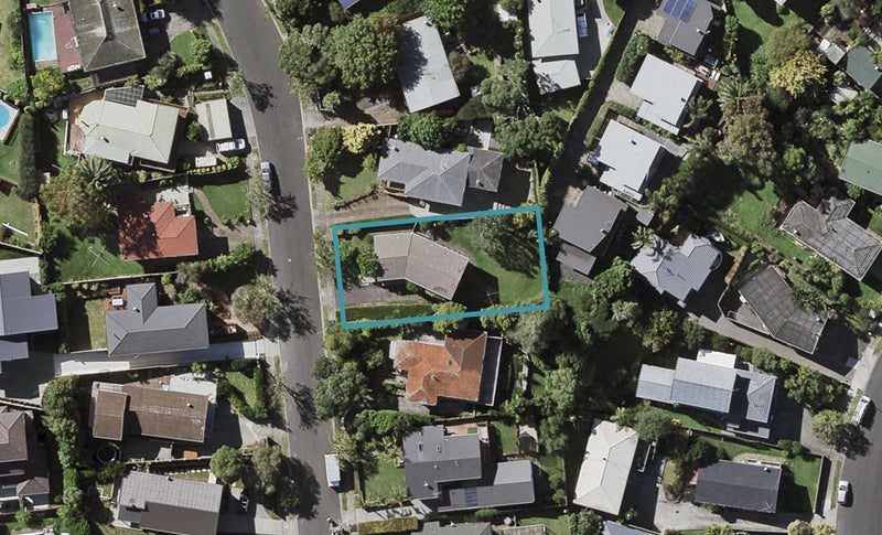 12 Thorp Street, Saint Johns, Auckland - Carousel 1