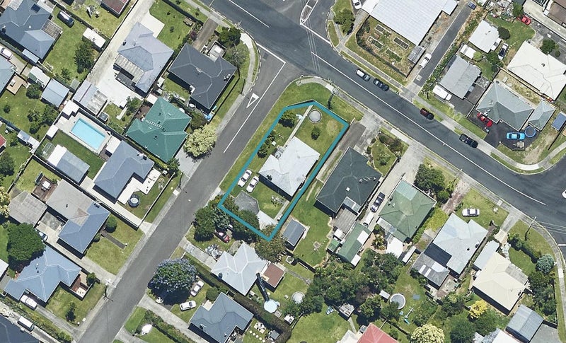 52 Argyll Road, Greerton, Tauranga - Carousel 1