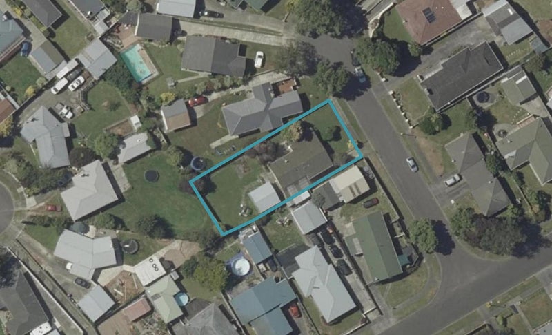 2 Hinau Place, Cloverlea, Palmerston North - Carousel 1
