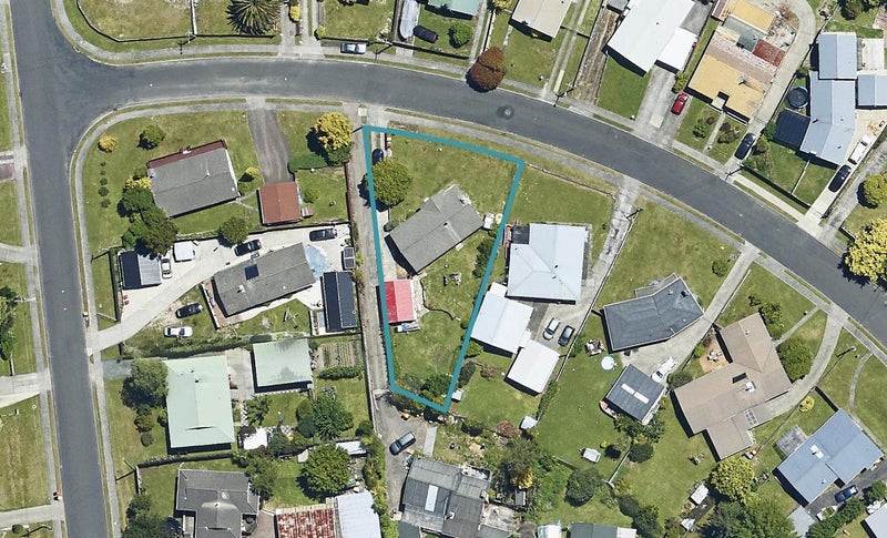 5 Deborah Place, Mangakakahi, Rotorua - Carousel 1