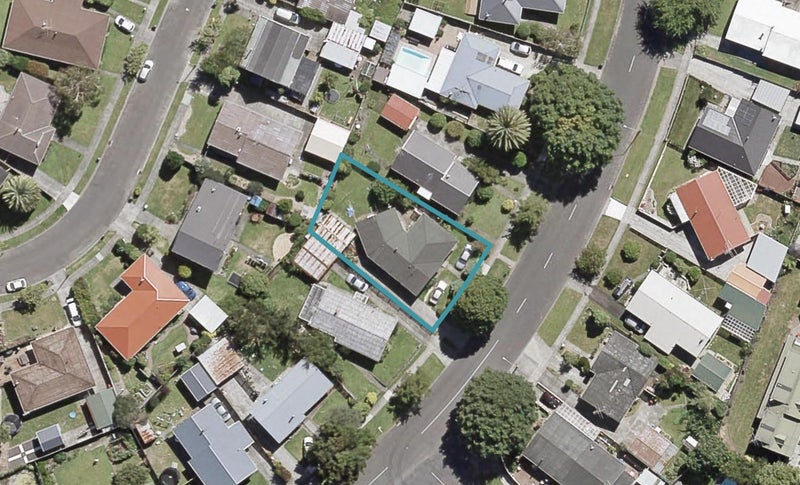 87 California Drive, Totara Park, Upper Hutt - Carousel 1
