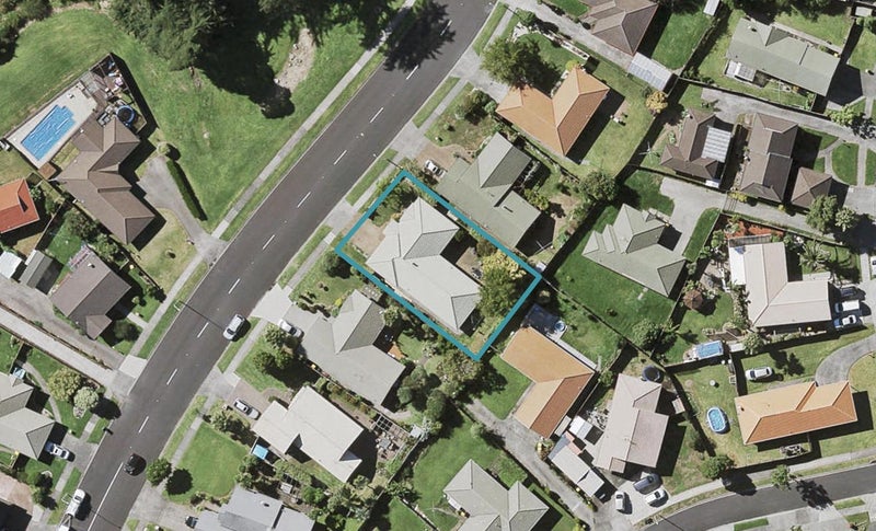 188 BURSWOOD DR, Burswood, Auckland - Carousel 1