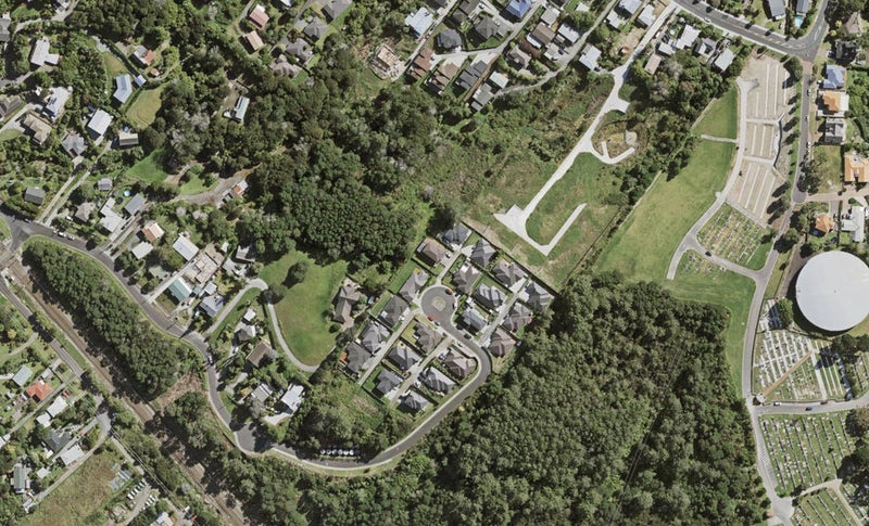 113 Rangeview Road, Sunnyvale, Auckland - Carousel 1