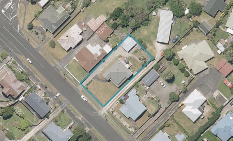 42 Kings Avenue, Gonville, Whanganui - Carousel 1