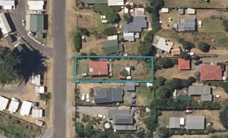 142 Park Avenue, Waitārere Beach, Levin - Carousel 1