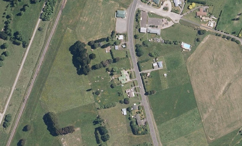 81324 State Highway 2, Mangatainoka, Pahiatua - Carousel 1