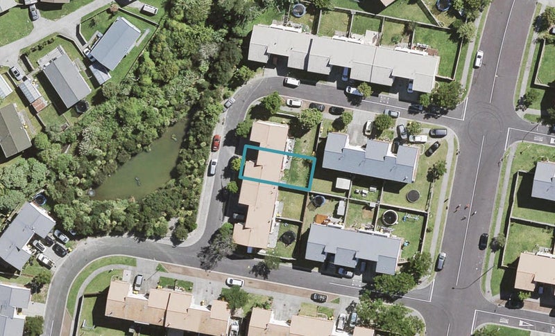 5 Gina Avenue, Ranui, Auckland - Carousel 1
