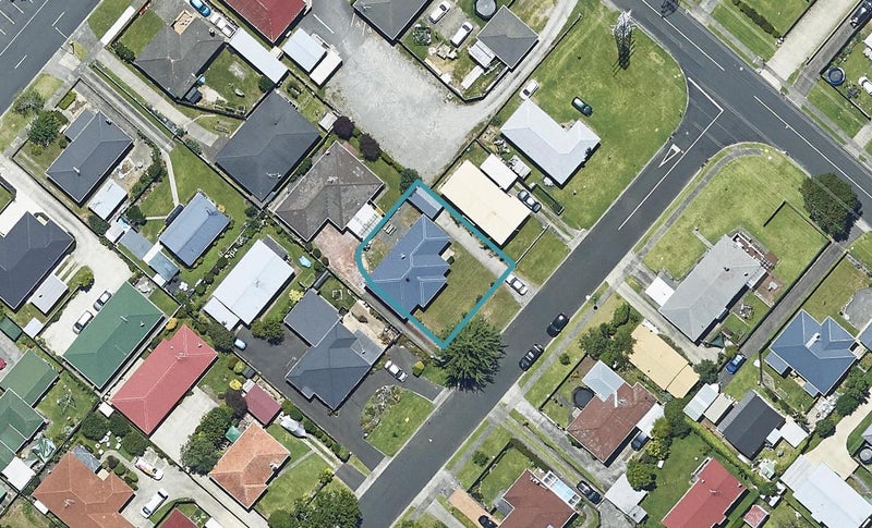 5 Lisbon Street, Greerton, Tauranga - Carousel 1