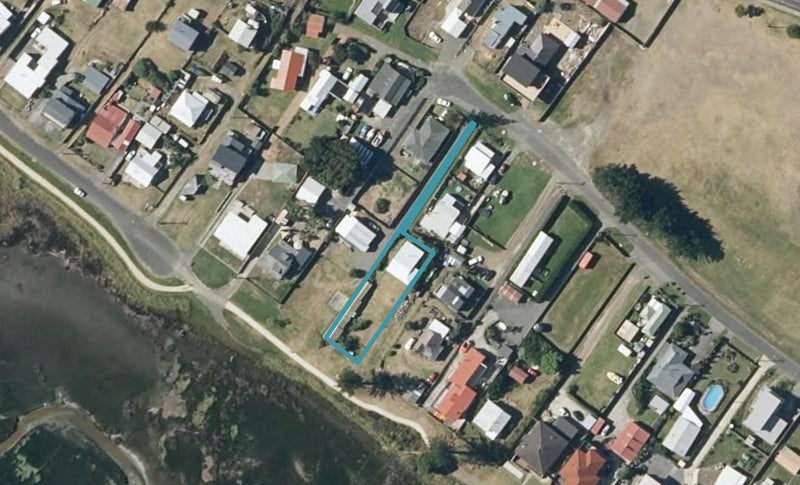 17 HALL Place, Foxton Beach, Foxton - Carousel 1