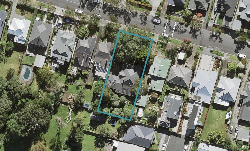 27 Dexter Avenue, Mount Eden, Auckland - Carousel 1