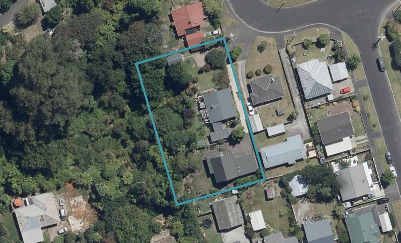 17 Howden Road, Fairfield, Hamilton - Carousel 1