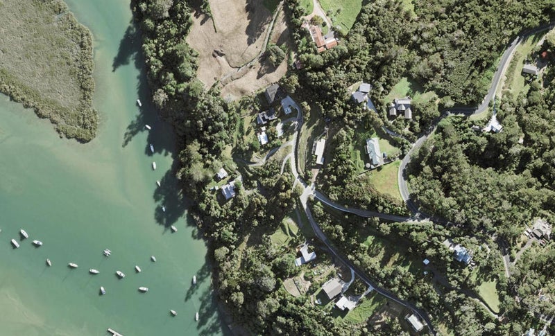 10 Riverhaven Drive, Wade Heads, Whangaparāoa - Carousel 1