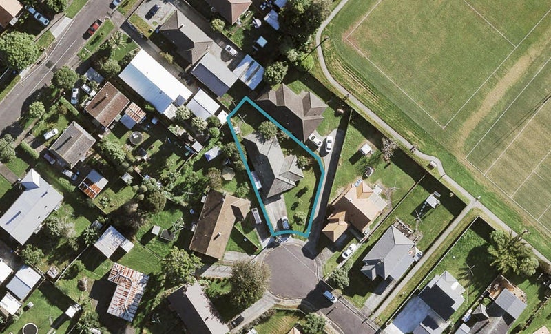 18 Olympus Street, Mount Albert, Auckland - Carousel 1