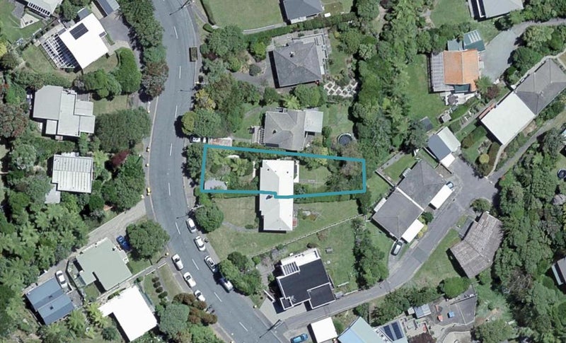 147 Campbell Street, Karori, Wellington - Carousel 1