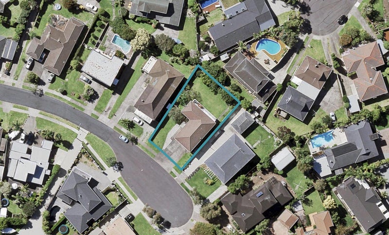 14 Melissa Place, Farm Cove, Auckland - Carousel 1