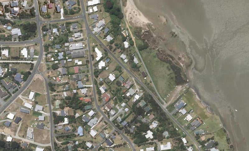 10 Lincoln Street, Mangawhai Heads, Mangawhai - Carousel 1