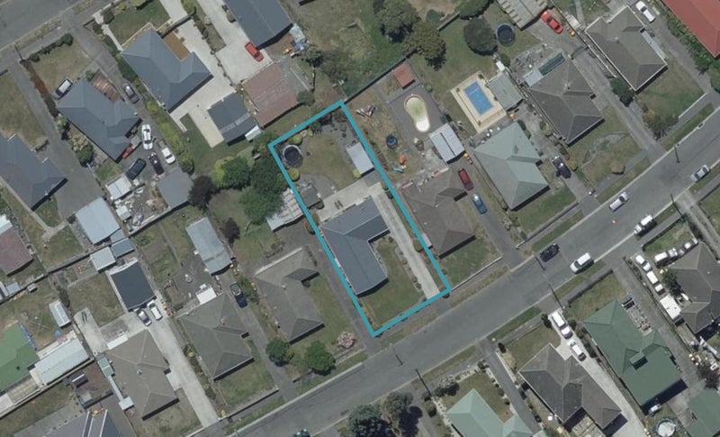 23 Sandown Crescent, Aranui, Christchurch - Carousel 1