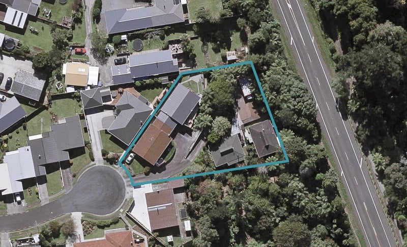 11C Evelyn Place, Welbourn, New Plymouth - Carousel 1