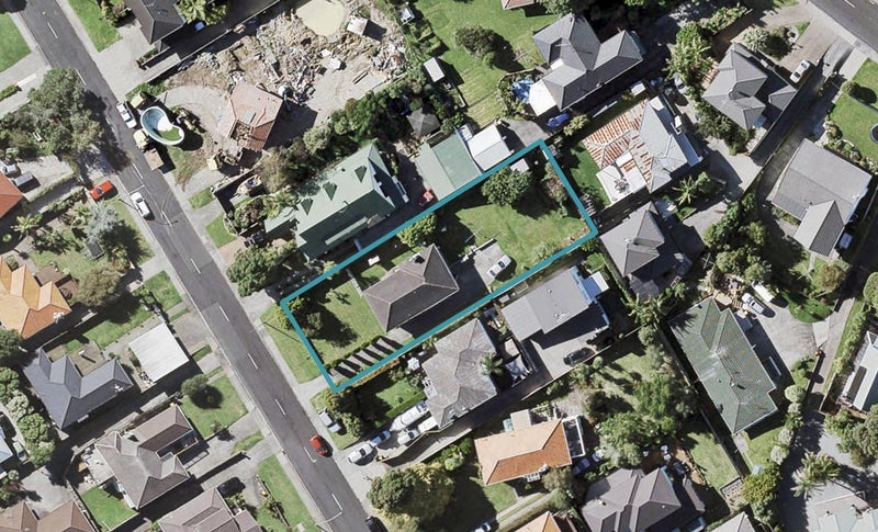 18 Elliot Street, Howick, Auckland - Carousel 1