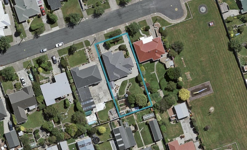 69 Dart Street, Hawthorndale, Invercargill - Carousel 1