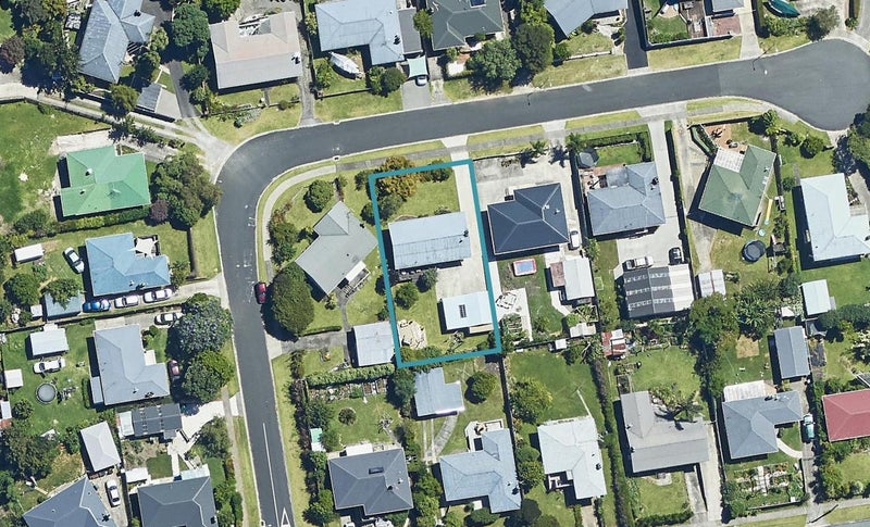 23 Woodford Avenue, Brookfield, Tauranga - Carousel 1