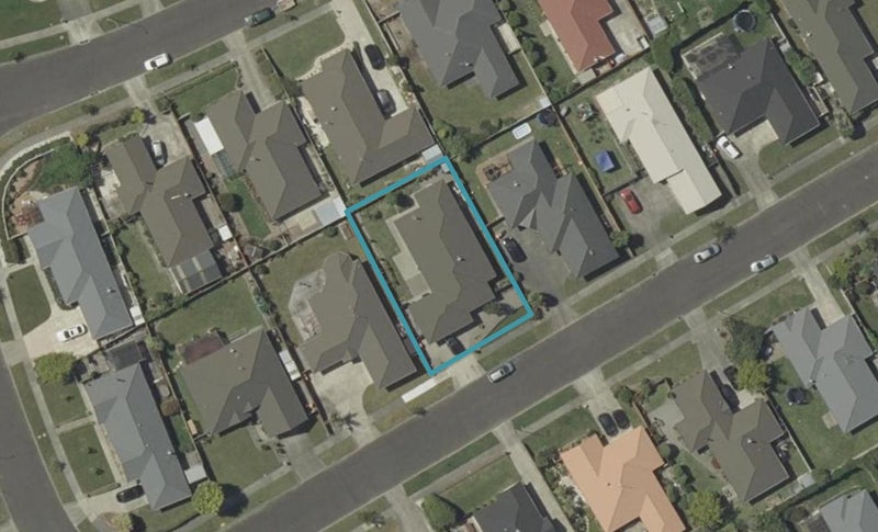 36 Meridian Grove, Kelvin Grove, Palmerston North - Carousel 1