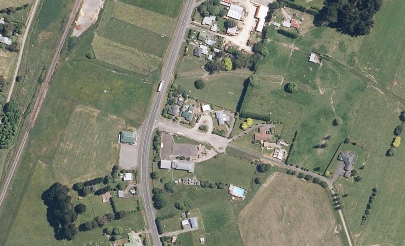 7 Makuri Street, Mangatainoka, Pahiatua - Carousel 1