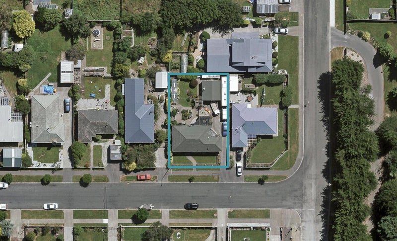 72 Nichol Street, Heidelberg, Invercargill - Carousel 1