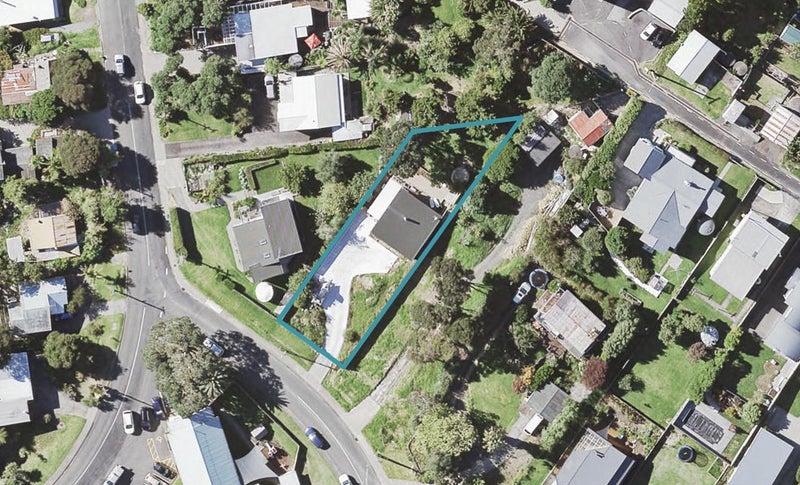 75 Carlton Crescent, Maraetai, Auckland - Carousel 1