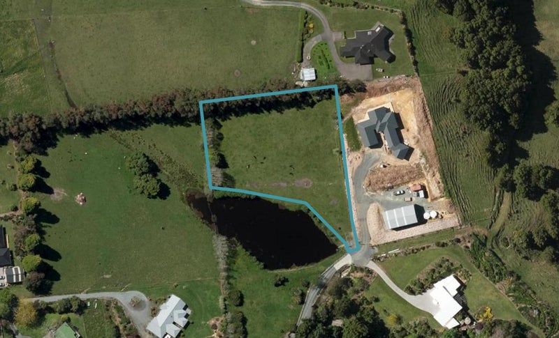 35 Tesoro Way, Parahaki, Whangārei - Carousel 1