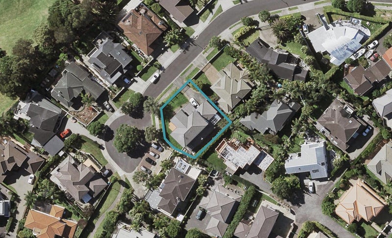 37 Allen Johnston Place, Saint Johns, Auckland - Carousel 1