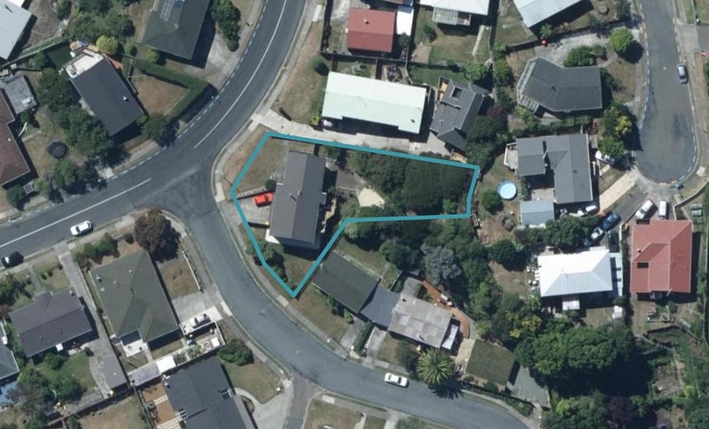 19 Tweed Road, Papakowhai, Porirua - Carousel 1