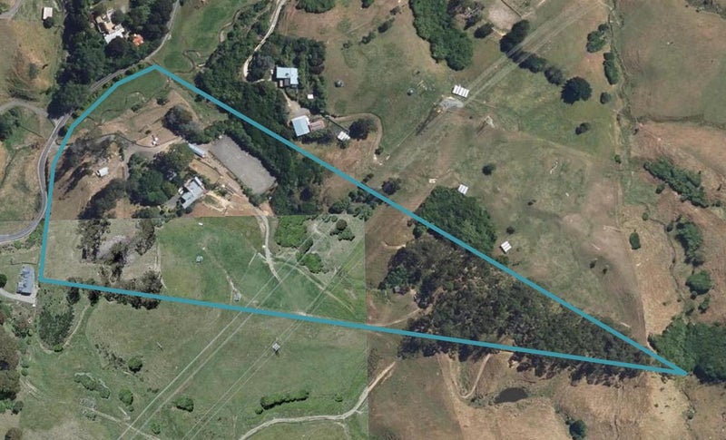 368 Takapu Road, Takapu Valley, Wellington - Carousel 1