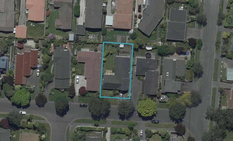 6 Highland Place, Avonhead, Christchurch - Carousel 1