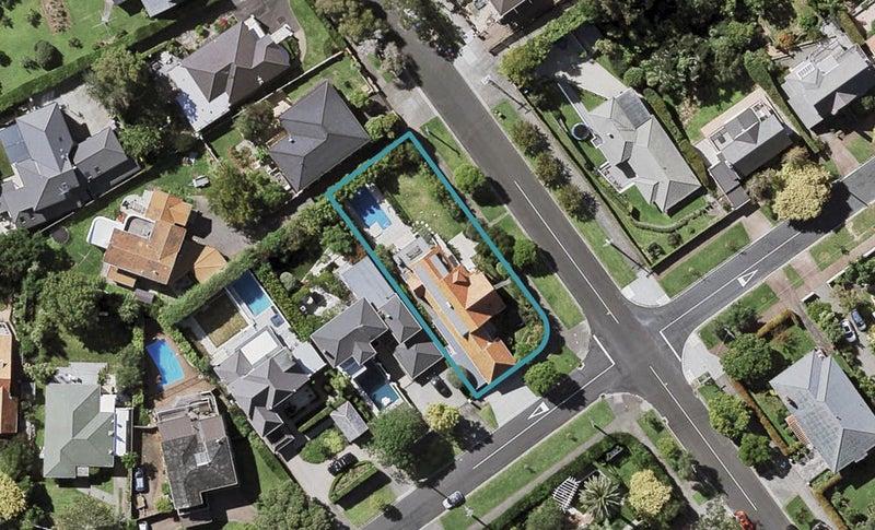 19 Dudley Road, Mission Bay, Auckland - Carousel 1