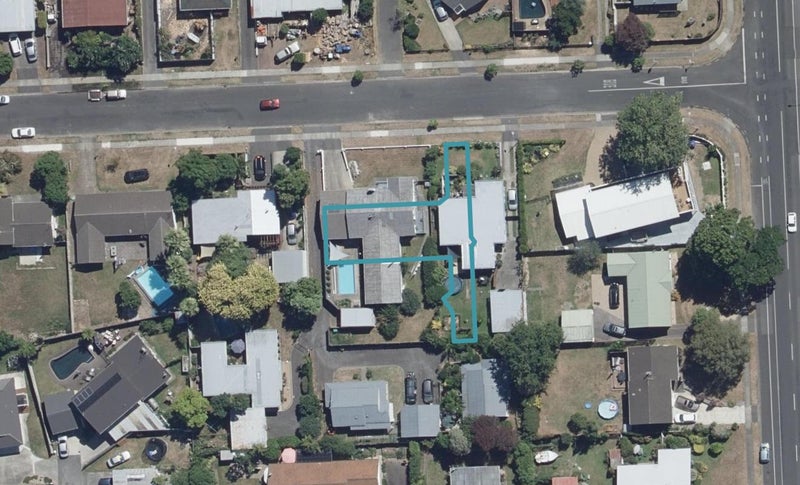 4/5 Morrow Avenue, St Andrews, Hamilton - Carousel 1