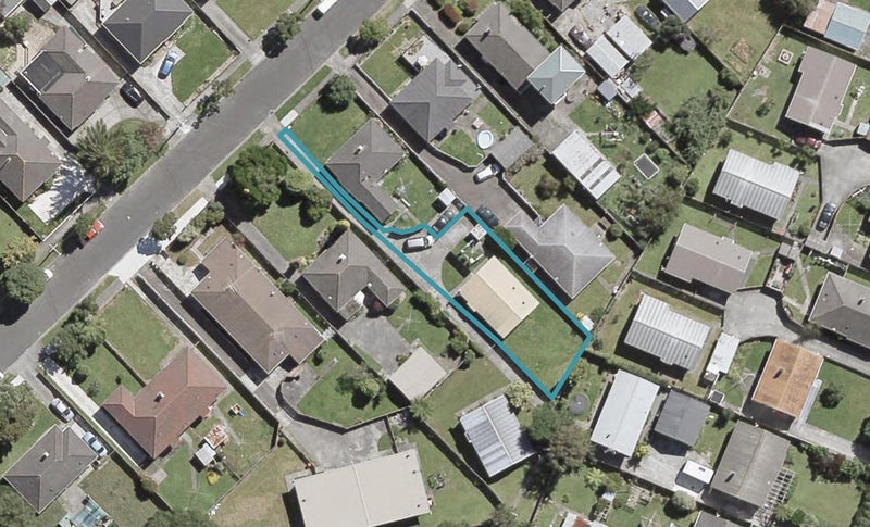 2/50 Colson Street, Avalon, Lower Hutt - Carousel 1