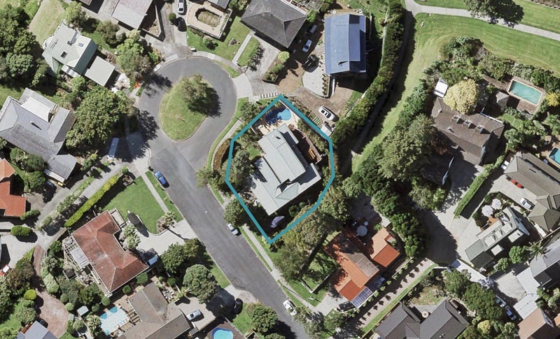5 Estelle Place, Farm Cove, Auckland - Carousel 1