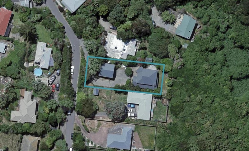 11 Kitchener Terrace, Johnsonville, Wellington - Carousel 1