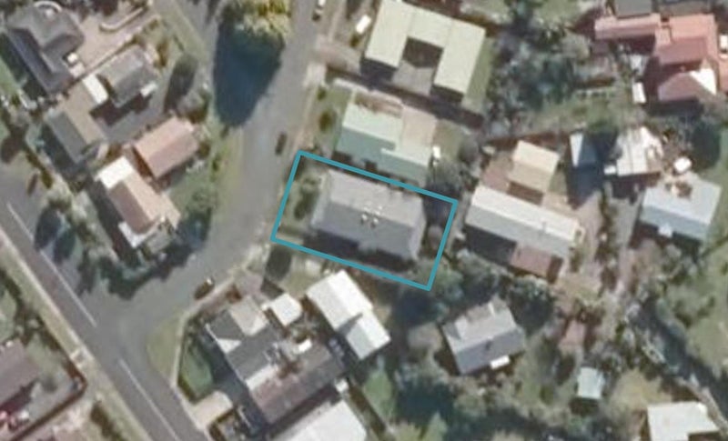 6B Cypress Gardens Place, Onerahi, Whangarei - Carousel 1