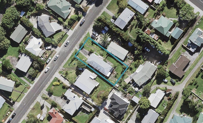 1/8 Waverley Avenue, Glenfield, Auckland - Carousel 1