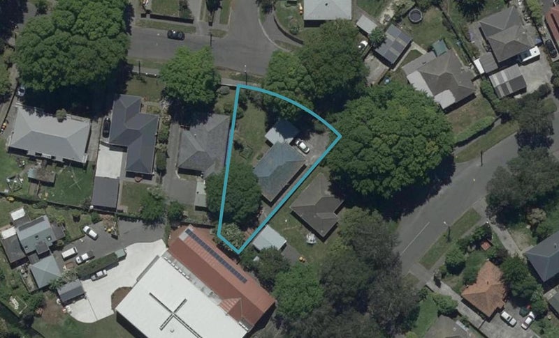 3 Truman Road, Bryndwr, Christchurch - Carousel 1