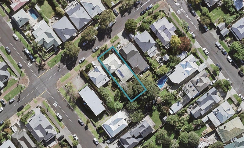 106 Crummer Road, Grey Lynn, Auckland - Carousel 1