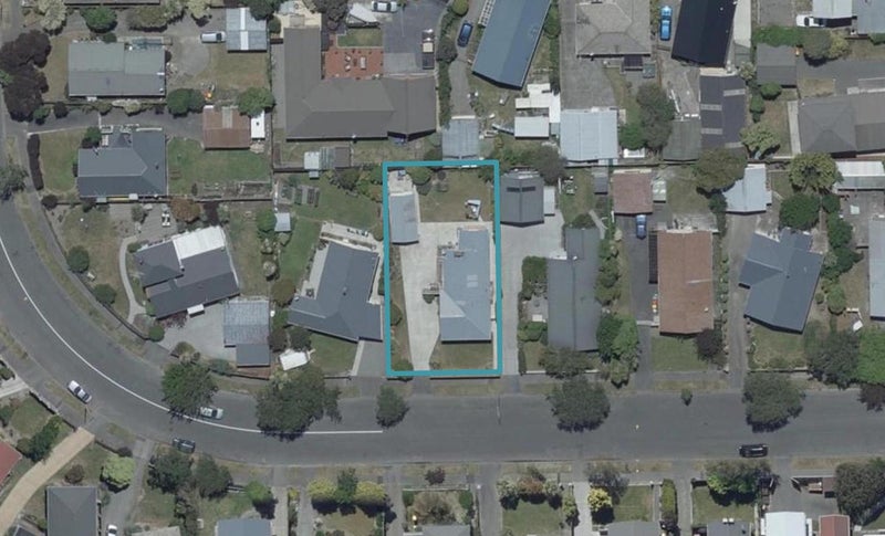 10 Cottonwood Street, Parklands, Christchurch - Carousel 1