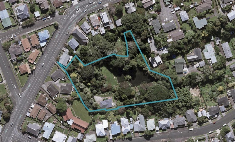 5A Tukapa Street, Westown, New Plymouth - Carousel 1