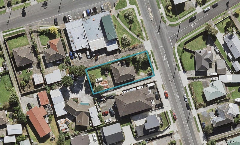 63 Robertson Road, Favona, Auckland - Carousel 1