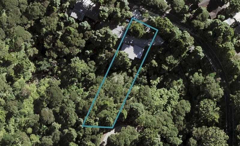 235 Konini Road, Titirangi, Auckland - Carousel 1