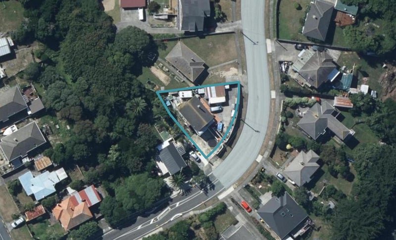 15A Jillett Street, Titahi Bay, Porirua - Carousel 1